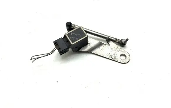 BMW 5 E60 E61 Air suspension front height level sensor 676082402 6760824