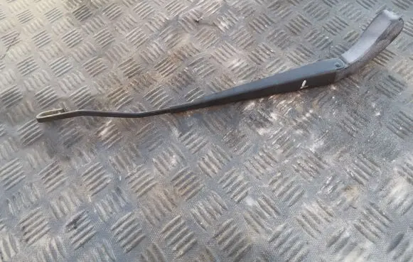 Volvo S80 Front wiper blade arm 09484611 09484615