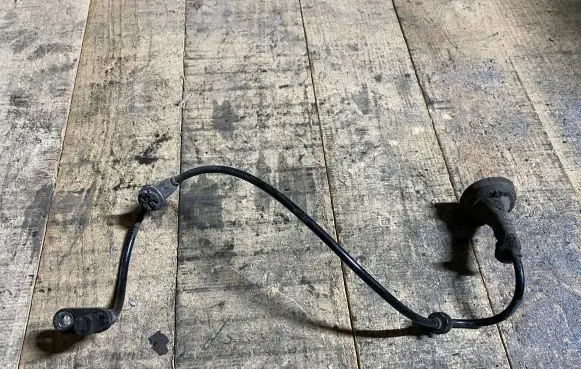Mercedes-Benz A W169 ABS rear brake sensor a1695400817 1695400817