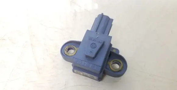 Volkswagen PASSAT B6 Airbag deployment crash/impact sensor 1K0955557A