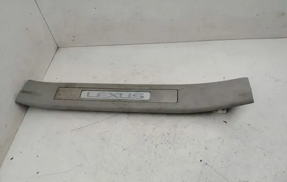 Lexus RX 330 - 350 - 400H Rear sill trim cover 6794048020 6791848030 6794048010