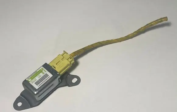 Subaru Forester SG Airbag deployment crash/impact sensor 98235SA040 1879001490