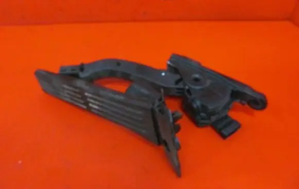 KIA Ceed Accelerator throttle pedal 327003XXX