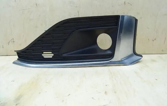 Front bumper lower grill