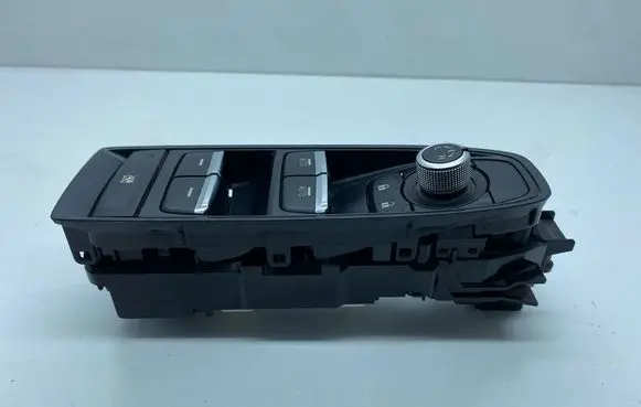 Subaru Forester SK Electric window control switch 83071SJ090