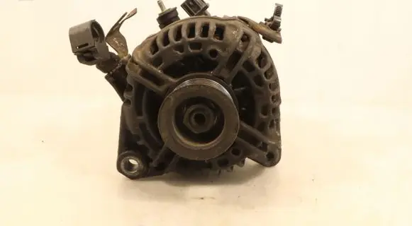 Toyota Avensis T250 Generator/alternator 0124325085