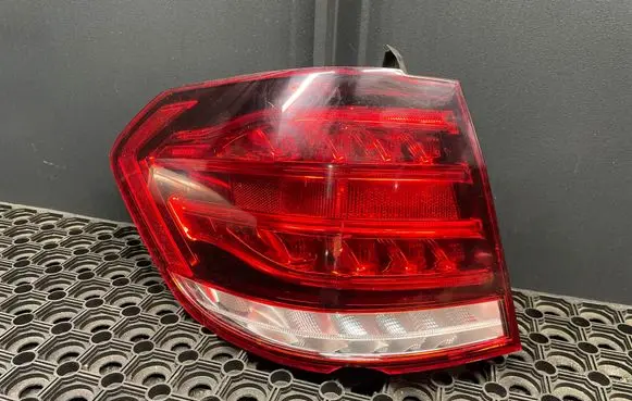 Mercedes-Benz E W212 Rear/tail lights A2129061703 615901 6150003357