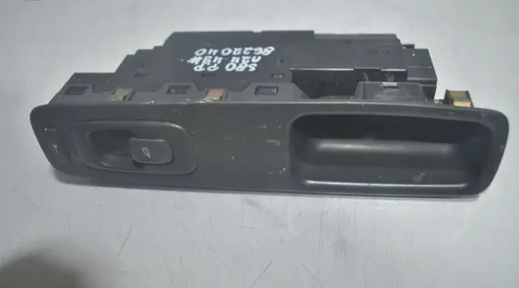 Volvo S80 Electric window control switch 8622040