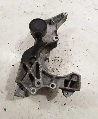 BMW X3 E83 Generator/alternator bracket 780263902