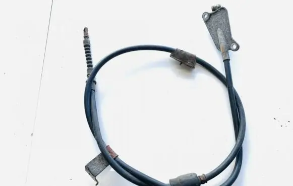 Handbrake/parking brake wiring cable