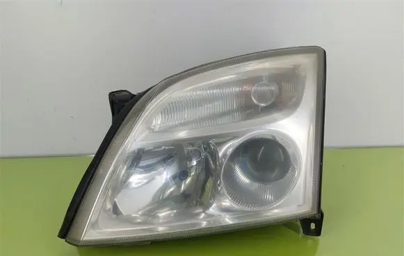 Opel Vectra C Headlight/headlamp 15588700