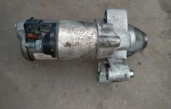Opel Crossland X Starter motor 9675660680