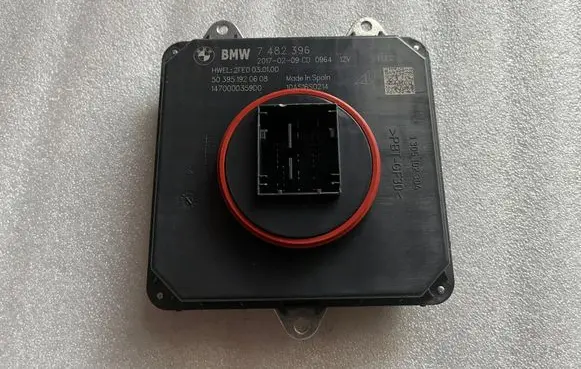 BMW 4 F32 F33 LED ballast control module 7482396
