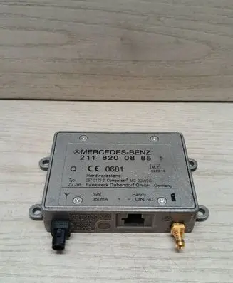 Mercedes-Benz ML W164 Aerial antenna amplifier 2118200885 09701212