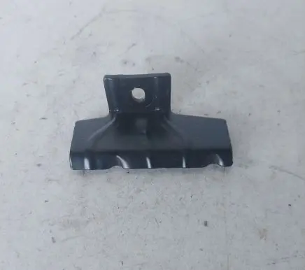 Battery bracket