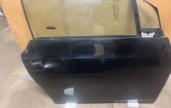 BMW i3 Front door 7369330 7427334 7303638