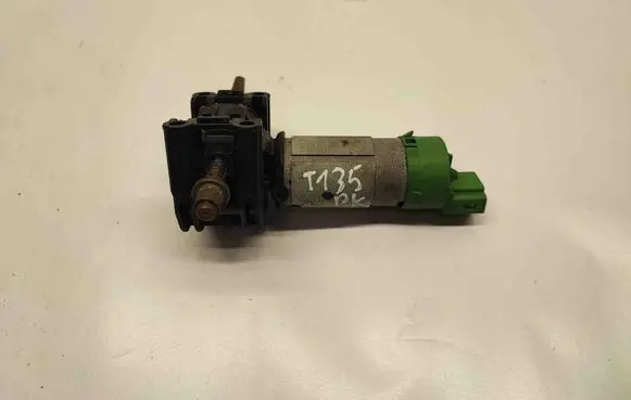 Ford Fusion Seat adjustment motor C22291100
