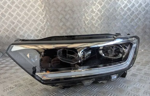 Volkswagen T-Roc Headlight/headlamp 2GA941035AF