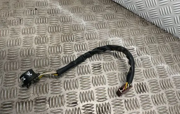 Land Rover Discovery Ignition lock contact 