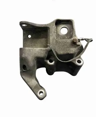 Volvo XC60 Engine mounting bracket 31401633