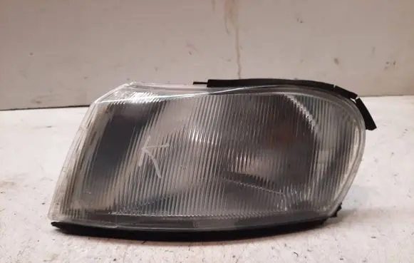 Opel Vectra B Front indicator light 183404b