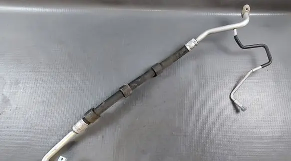 Audi SQ7 Air conditioning (A/C) pipe/hose 4M2816740
