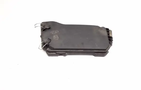 Mercedes-Benz C W204 Other engine bay part A2045400182