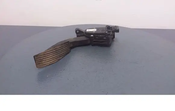 Opel Vectra C Accelerator throttle pedal 9186724
