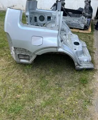 Mitsubishi Pajero Rear quarter panel 