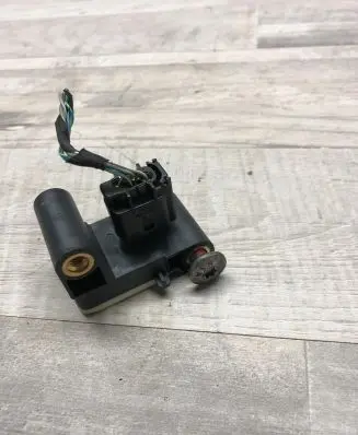 BMW 1 E81 E87 Airbag deployment crash/impact sensor 0285003900 6911003 504505