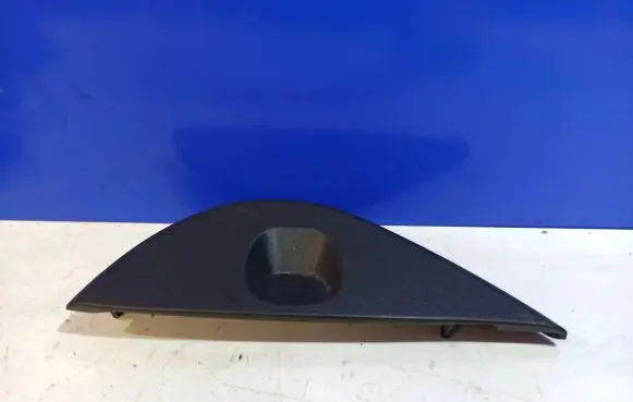 Dashboard side end trim