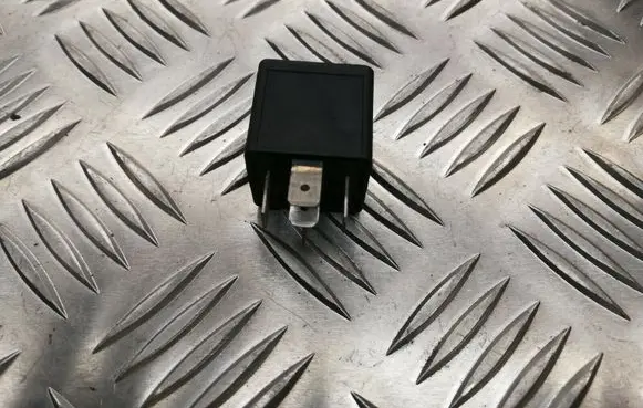 Volvo S40, V40 Other relay 9441160