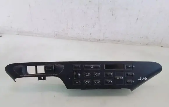 Subaru Legacy Climate control unit