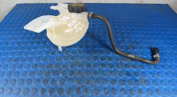 Fiat Tipo Coolant expansion tank/reservoir CART68249136AA 68249136AA 0520872680E