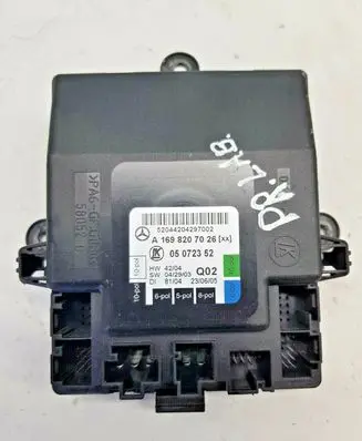 Mercedes-Benz B W245 Door control unit/module A1698207026