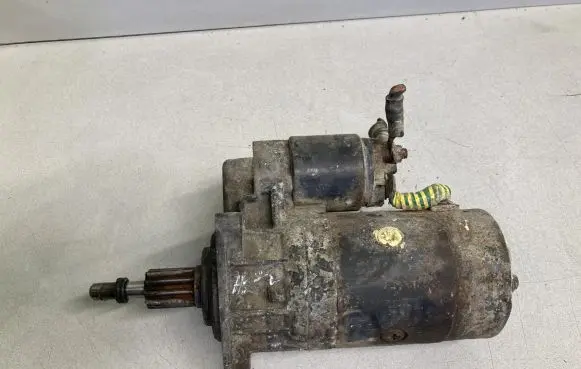 Volkswagen Transporter - Caravelle T4 Starter motor 02B911023A 0001218116