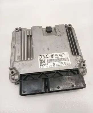 Skoda Octavia Mk2 (1Z) Engine control unit/module 06F906056FR 1039S12936 0261S02239