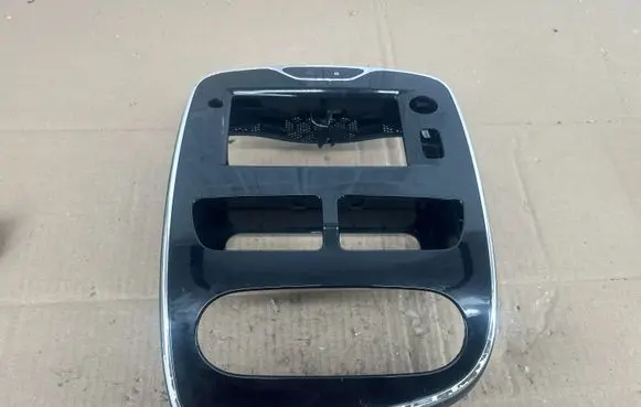 Renault Clio IV Other dashboard part 681046679R