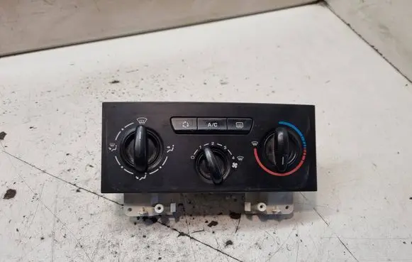 Citroen C4 I Climate control unit 6451VK 2211060184