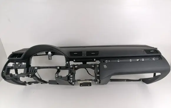 Volkswagen PASSAT B6 Dashboard 3C1857004P