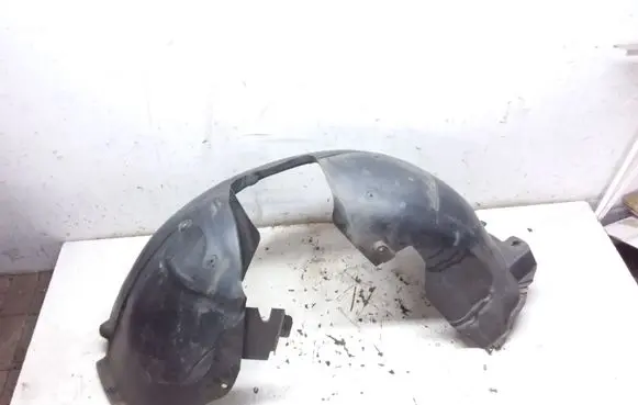 Citroen C4 Grand Picasso Front wheel arch liner splash guards 9653142080