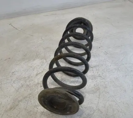 Volkswagen Golf Plus Rear coil spring