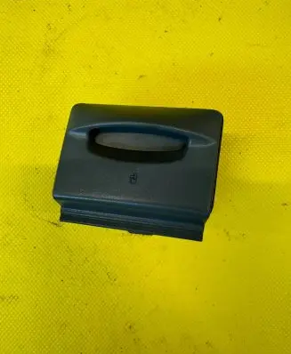 Iveco Daily 35 - 40.10 Cup holder 3802682 514475DX