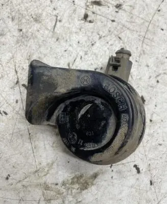 Skoda Octavia Mk2 (1Z) Horn signal 70388715