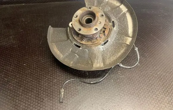 BMW 7 F01 F02 F03 F04 Rear wheel hub 