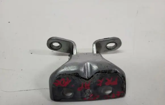 KIA Ceed Front door lower hinge 