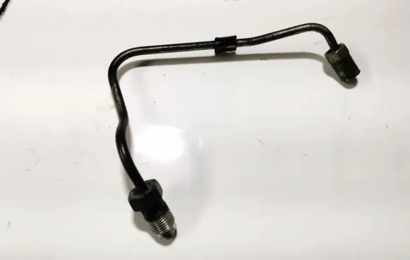 Toyota Avensis Verso Fuel line pipe