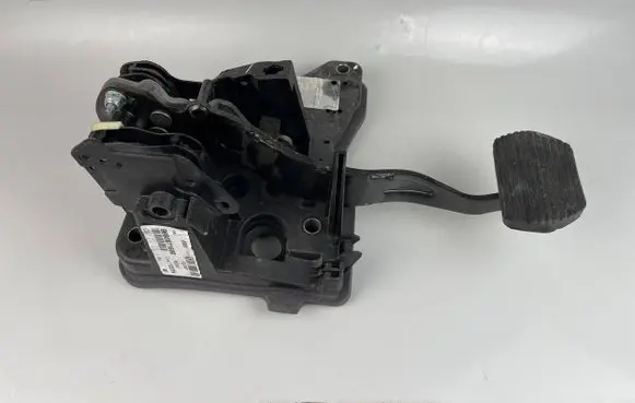 Peugeot 508 Brake pedal 9666871680