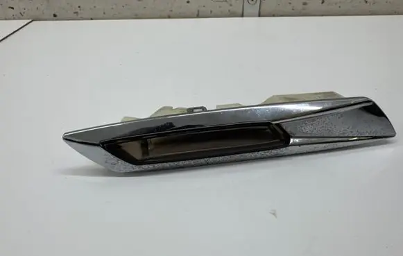 BMW 5 GT F07 Front fender indicator light 84441416