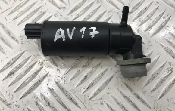 Toyota Avensis T250 Windscreen/windshield washer pump 8533005031